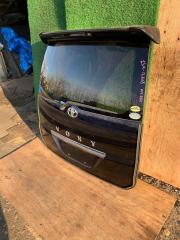 Дверь 5-я TOYOTA VOXY AZR60 3 ракурс