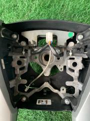 Руль TOYOTA PRIUS ZVW30 4 ракурс Руль TOYOTA PRIUS ZVW30 4 ракурс