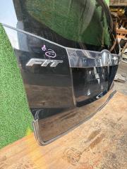 Дверь 5-я HONDA FIT GP1 3 ракурс