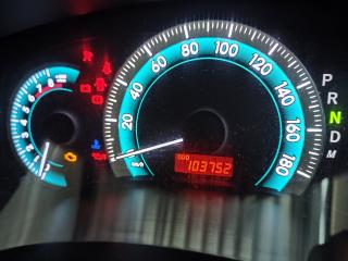Двигатель TOYOTA ISIS ANM15 1AZ 1900028330 2 ракурс