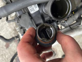 Двигатель JEEP CHEROKEE KL EHB EW314699 5 ракурс Двигатель JEEP CHEROKEE KL EHB EW314699 5 ракурс