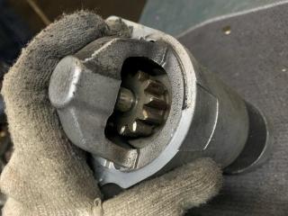 Стартер MAZDA DEMIO DJ3FS P3 M000T89281 3 ракурс