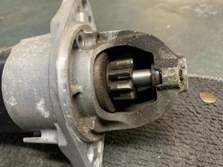 Стартер SUBARU EXIGA YA5 EJ204 23300AA572 3 ракурс