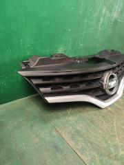 Решетка радиатора NISSAN NV200 VM20 62310JX00AB 2 ракурс