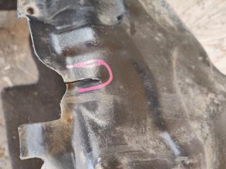 Подкрылок правый передний TOYOTA HIACE REGIUS KCH46 5387526020 5 ракурс