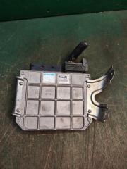 Блок efi TOYOTA VOXY ZRR75 3ZRFE 8966128C71 2 ракурс