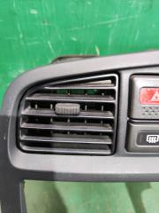 Консоль магнитофона NISSAN PRIMERA WHP11 SR20 682605J000 5 ракурс