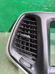 Консоль магнитофона JEEP CHEROKEE KL EHB 1WP091SAAD 5 ракурс Консоль магнитофона JEEP CHEROKEE KL EHB 1WP091SAAD 5 ракурс