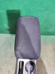 Подлокотник MITSUBISHI OUTLANDER CW5W 4B12 8011A083 3 ракурс