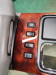 Подлокотник TOYOTA ARISTO JZS160 2JZ 5891630110 5 ракурс Подлокотник TOYOTA ARISTO JZS160 2JZ 5891630110 5 ракурс