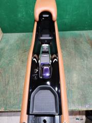 Подлокотник HONDA VEZEL RU3 LEB 83400T7A0020 5 ракурс