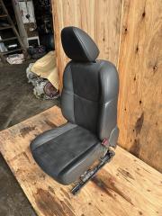 Сидение переднее NISSAN X-TRAIL T32 MR20 3 ракурс