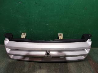 Решетка радиатора MITSUBISHI MIRAGE DINGO CQ1A MR557230 4 ракурс