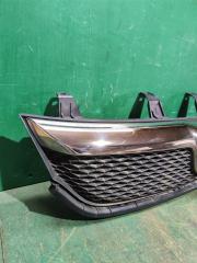 Решетка радиатора HONDA STREAM RN9 75732SMA003022 3 ракурс Решетка радиатора HONDA STREAM RN9 75732SMA003022 3 ракурс