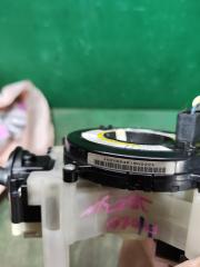 Шлейф airbagа SUZUKI JIMNY JB23W K6A 5 ракурс Шлейф airbagа SUZUKI JIMNY JB23W K6A 5 ракурс
