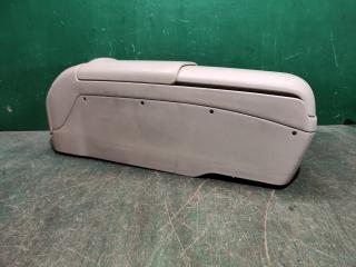 Подлокотник TOYOTA VISTA SV55 5881232040 1 ракурс Подлокотник TOYOTA VISTA SV55 5881232040 1 ракурс