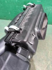 Корпус воздушного фильтра SUBARU BRZ ZD8 FA24 A52CC01 4 ракурс