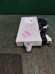 Блок иммобилайзера BMW 5-SERIES F11 N47D20C 613593392729 3 ракурс