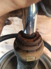 Стойка левая передняя TOYOTA NOAH AZR65 1AZ 4852028260 5 ракурс