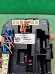 Блок предохранителей под капот BMW 3-SERIES F31 N47D20C 61114V7922487904 5 ракурс