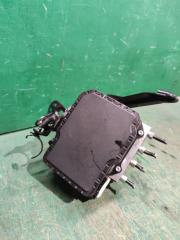 Блок abs HONDA VEZEL RU3 LEB T7BJ5 2 ракурс