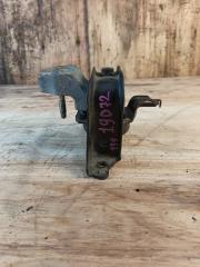 Подушка двигателя правая передняя TOYOTA PROBOX NCP51 1NZ 3 ракурс