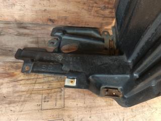 Подкрылок правый передний TOYOTA VOXY ZRR75 3ZR 5380528071 4 ракурс