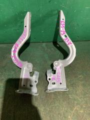 Петля капота TOYOTA COROLLA ZWE215 1 ракурс