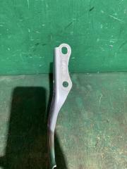 Петля капота TOYOTA COROLLA ZWE215 2 ракурс