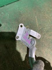 Петля капота TOYOTA COROLLA ZWE215 5 ракурс