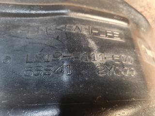 Подкрылок левый передний NISSAN CEFIRO A33 L8195111600 5 ракурс