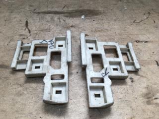 Запчасть направляющая бампера передняя Volvo S70 1997-2001