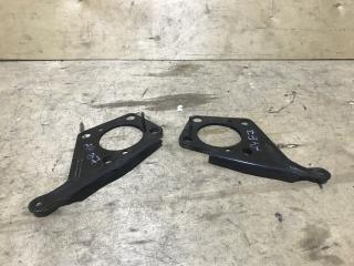 Запчасть кронштейн передней панели передний Audi A4 2005-2007