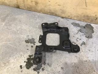 Запчасть крепление аккумулятора Ford Focus 3 2011-2015