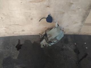 Запчасть бачок омывателя Volvo V70 2000-2004