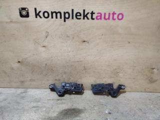 Запчасть направляющая бампера передняя Renault Megane 3 2009-2016