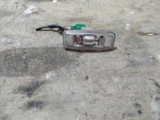 Запчасть повторитель в крыло Nissan Almera 2012-2018