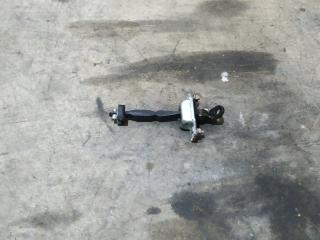 Запчасть ограничитель двери передний левый Toyota Mark II 1992-1996