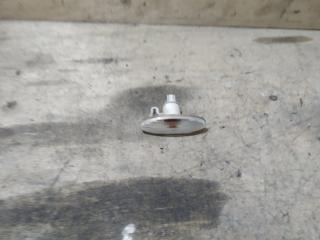 Запчасть повторитель в крыло передний Nissan Note 2005-2013