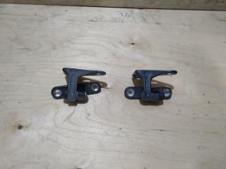 Запчасть дверные петли передние левые Mercedes-Benz E-class 2002-2009