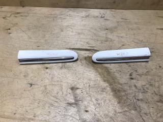 Запчасть молдинг крыла передний Mercedes-Benz C-class 2000-2006