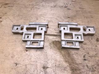 Запчасть направляющая бампера передняя Volvo S70 1997-2001