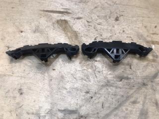 Запчасть направляющая бампера передняя Mazda 3 2008-2013