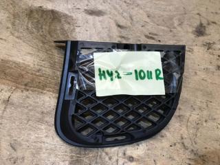 Запчасть решетка в бампер передняя правая Hyundai Tucson 2004-2010