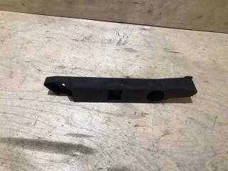 Запчасть кронштейн бампера передний правый Ford Focus 2 2008-2011