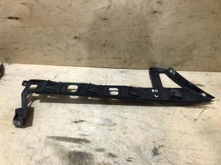 Запчасть направляющая бампера задняя левая Volkswagen Passat 2010