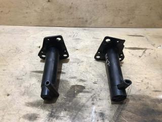 Запчасть кронштейн бампера передний Audi A4 2004-2007