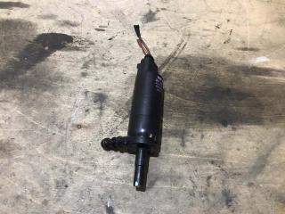 Запчасть насос омывателей фар Volkswagen Passat 2005-2010