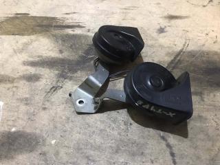 Фото запчасти сигналы звуковые комплект Jaguar X-type 2001-2009 Б/У запчасть Запчасть сигналы звуковые комплект Jaguar X-type 2001-2009