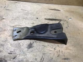 Кронштейн крыла передний левый Volkswagen Passat 2005-2010